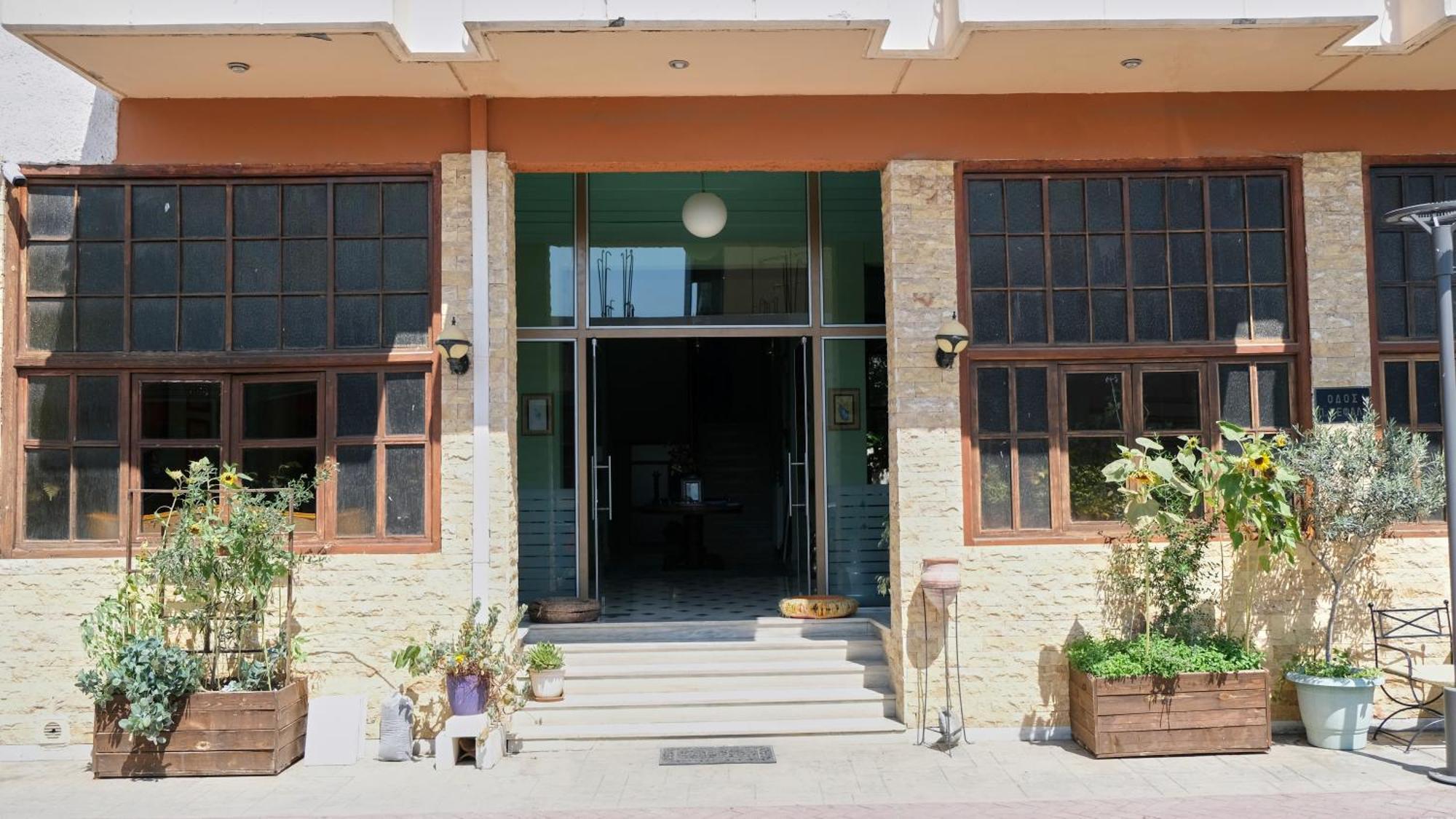 Leto Hotel Megalópoli Kültér fotó
